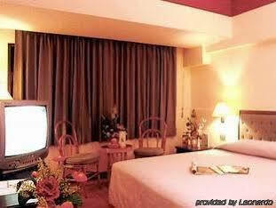 Sena Place Hotel 3*